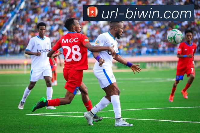 英雄联盟赛事激战正酣全球顶尖战队争夺荣耀之巅